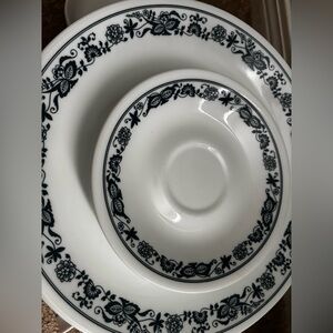 Corelle Old Town Blue Onion By Corning 6 Plates 4 Saucers